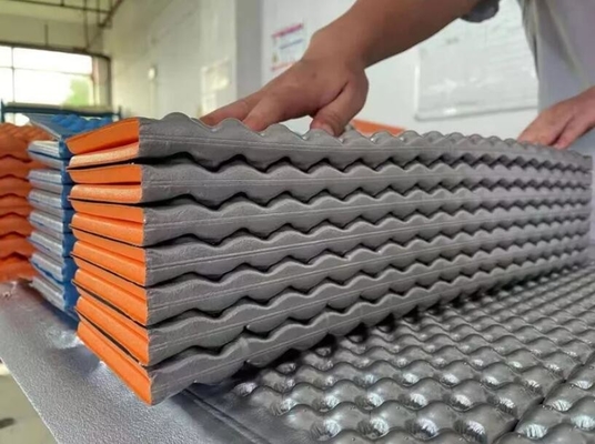 Grosir Beli Outdoor Lipat Non-Slip Mat Cushion IXPE Foam Mat untuk hiking Camping piknik