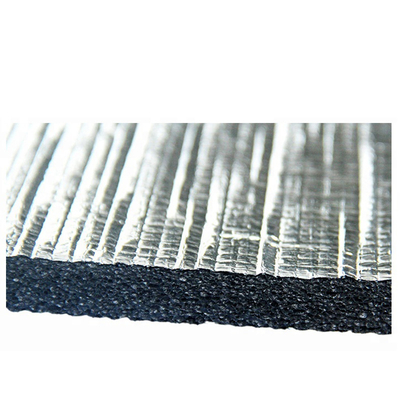 Adhesive One Side Foam With Foil Insulation Rolls Disesuaikan Matt Grey Foil Ditutup Polyolefin Foam Insulation