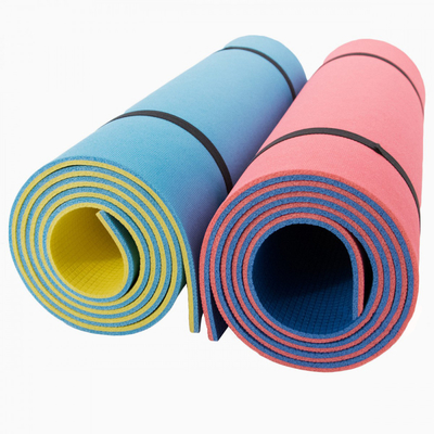 Grosir XPE Bahan busa tahan lama Ringan Roll Mat Tidur Untuk Camping Custom Warna