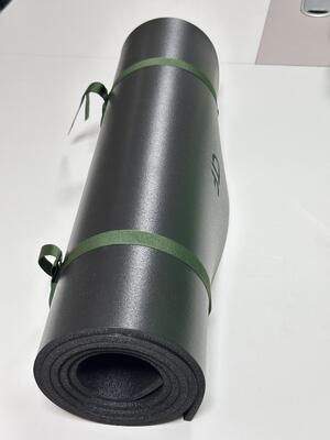 Kasur Camping Tahan Air Portabel Alas Udara Nyaman Berbantalan Dilengkapi Tali yang Dapat Disesuaikan Cocok untuk Perjalanan Mendaki Gunung di Luar Ruangan