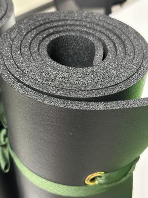 Kasur Camping Tahan Air Portabel Alas Udara Nyaman Berbantalan Dilengkapi Tali yang Dapat Disesuaikan Cocok untuk Perjalanan Mendaki Gunung di Luar Ruangan